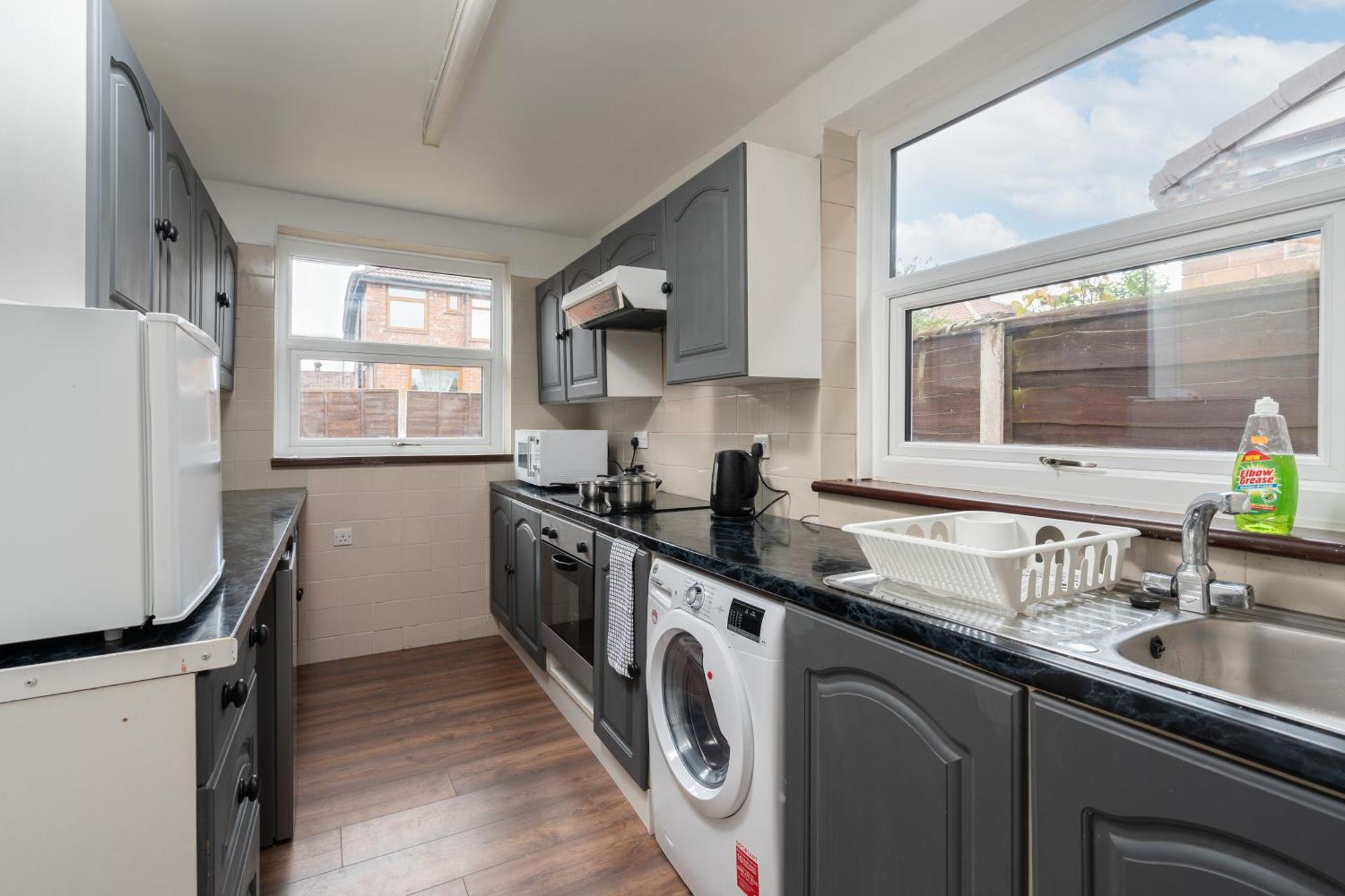 Comfy 3Br Home - Pool Table - Games - Sleeps 8 Manchester Exteriér fotografie