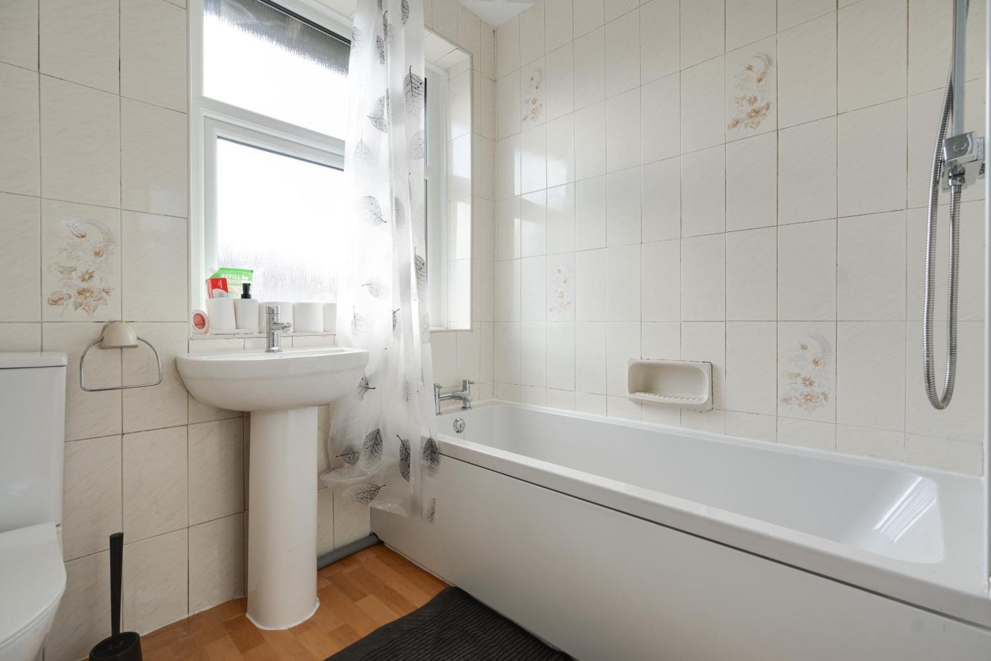 Comfy 3Br Home - Pool Table - Games - Sleeps 8 Manchester Exteriér fotografie